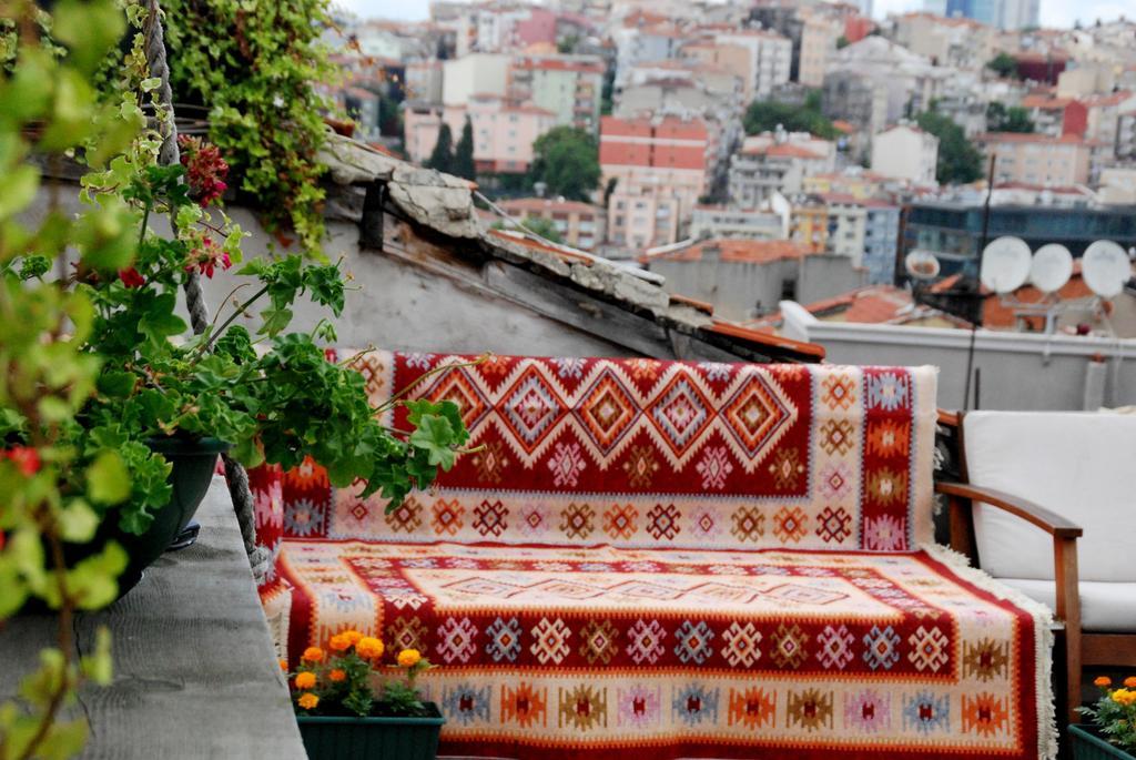 Nicoleport Hotel Istanbul Exterior photo